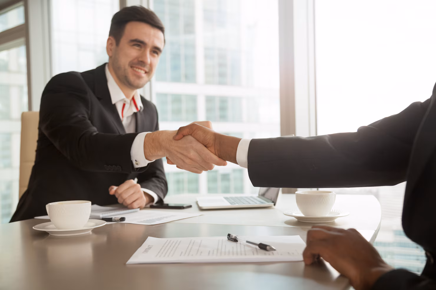 De “Jefe de Ventas” a “Arquitecto de Ingresos”: La Guía para Liderar con Certeza en un Mar de Datos